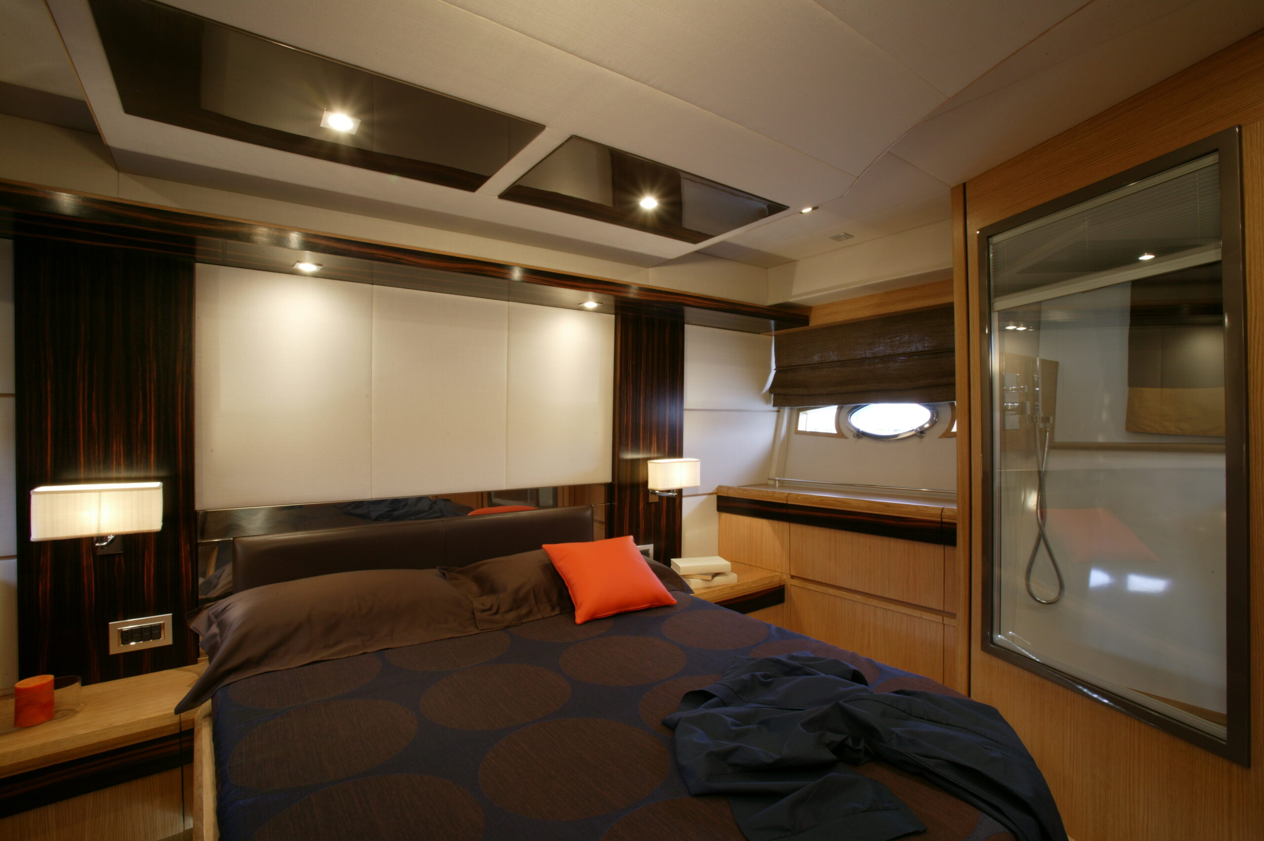 Armatore lat + bagno